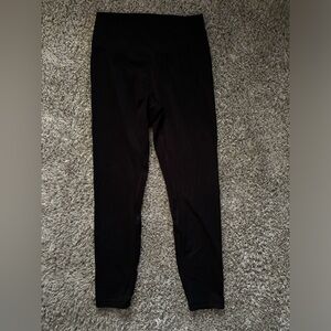 Black leggings size medium